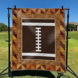 Football Hur Quilt Cysiev and Home Decor