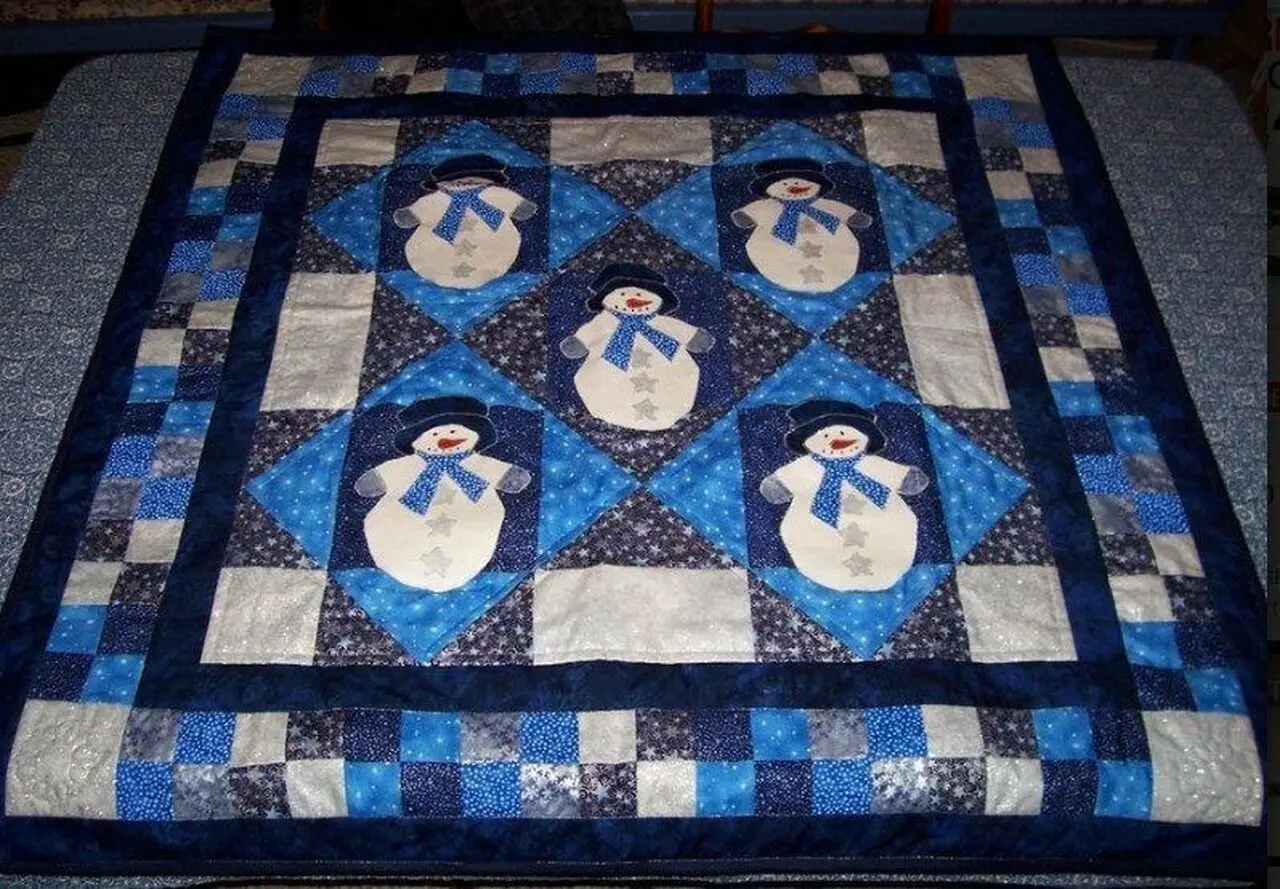 Frosty Cla2110275Q Quilt Blanket and Home Decor