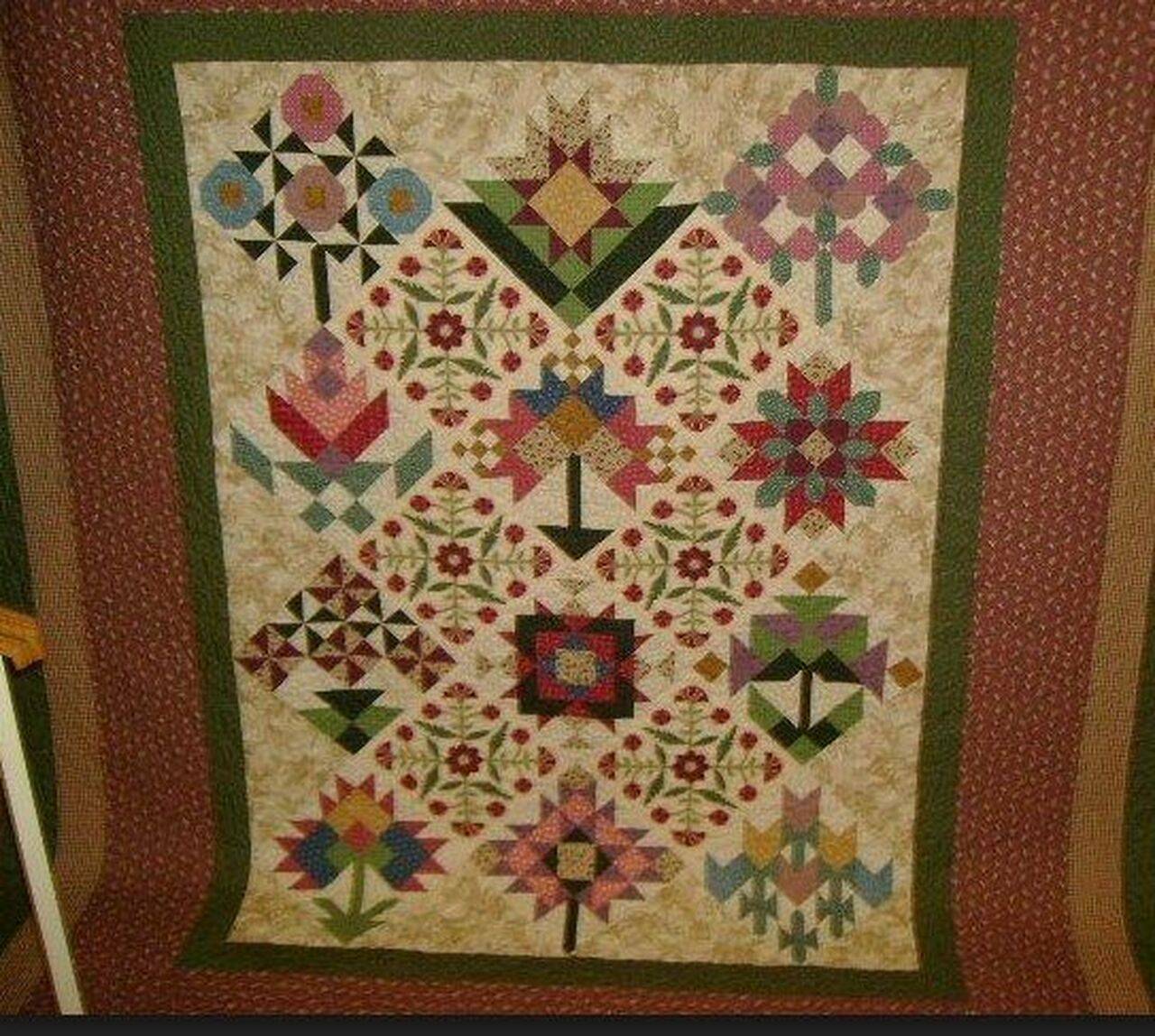 Garden Cla2210253Q Quilt Blanket and Home Decor