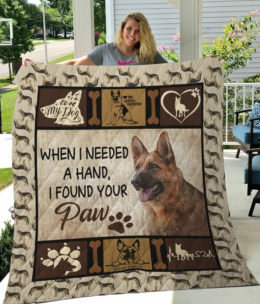 German Shepherd When I Needed A Hand I Found Your Paw Quilt Blanket Great Customized Blanket Gifts For Birthday Christmas Thanksgiving and Home Decor