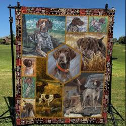German Shorthaired Pointer Outside Hur Quilt Bevrei and Home Decor