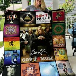 Gov_T Mule Quilt Blanket M210511  Quilt and Home Decor