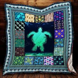 Green Sea Turtle Cld170757 Quilt Blanket and Home Decor