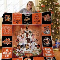 H Bo Lg Christmas Quilt Blanket and Home Decor