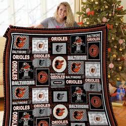H Bomlb Quilt Blanket Ver 2 and Home Decor