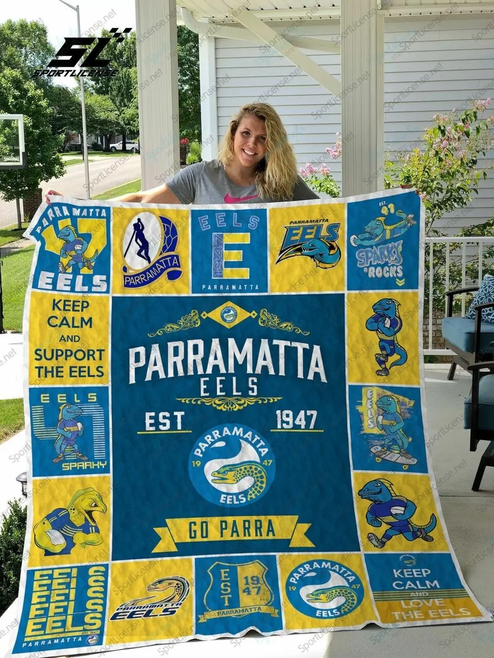 H Penrl Quilt Blanket Ver 17 and Home Decor