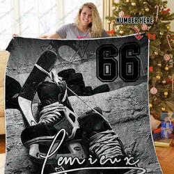 H Ppenguins Custom Quilt Blankets and Home Decor