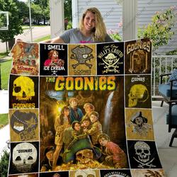 H  The Goonies Quilt Blanket For Fan Ver 17 and Home Decor