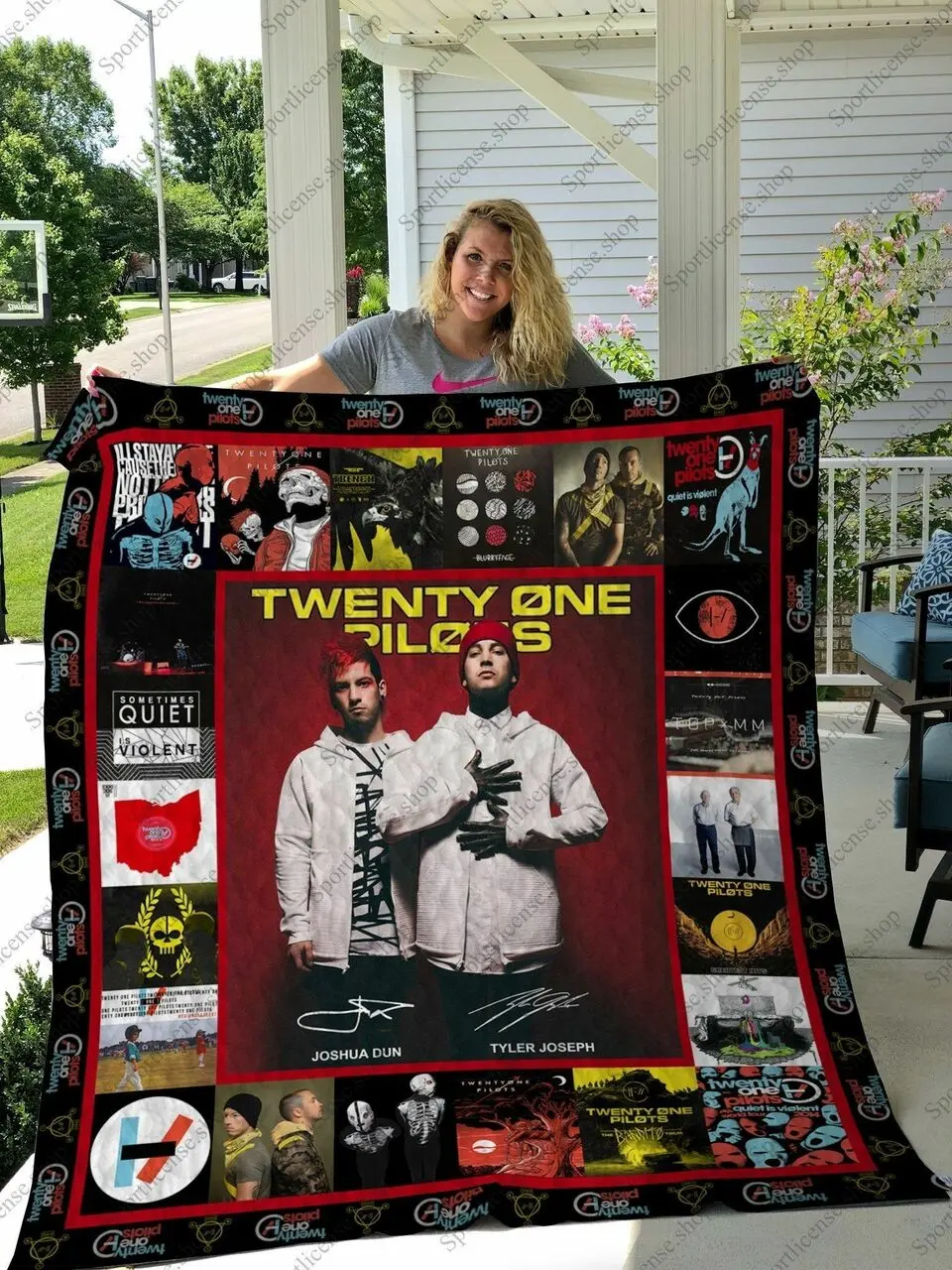H Twenty One Pilot Quilt Blanket Ver 2 and Home Decor