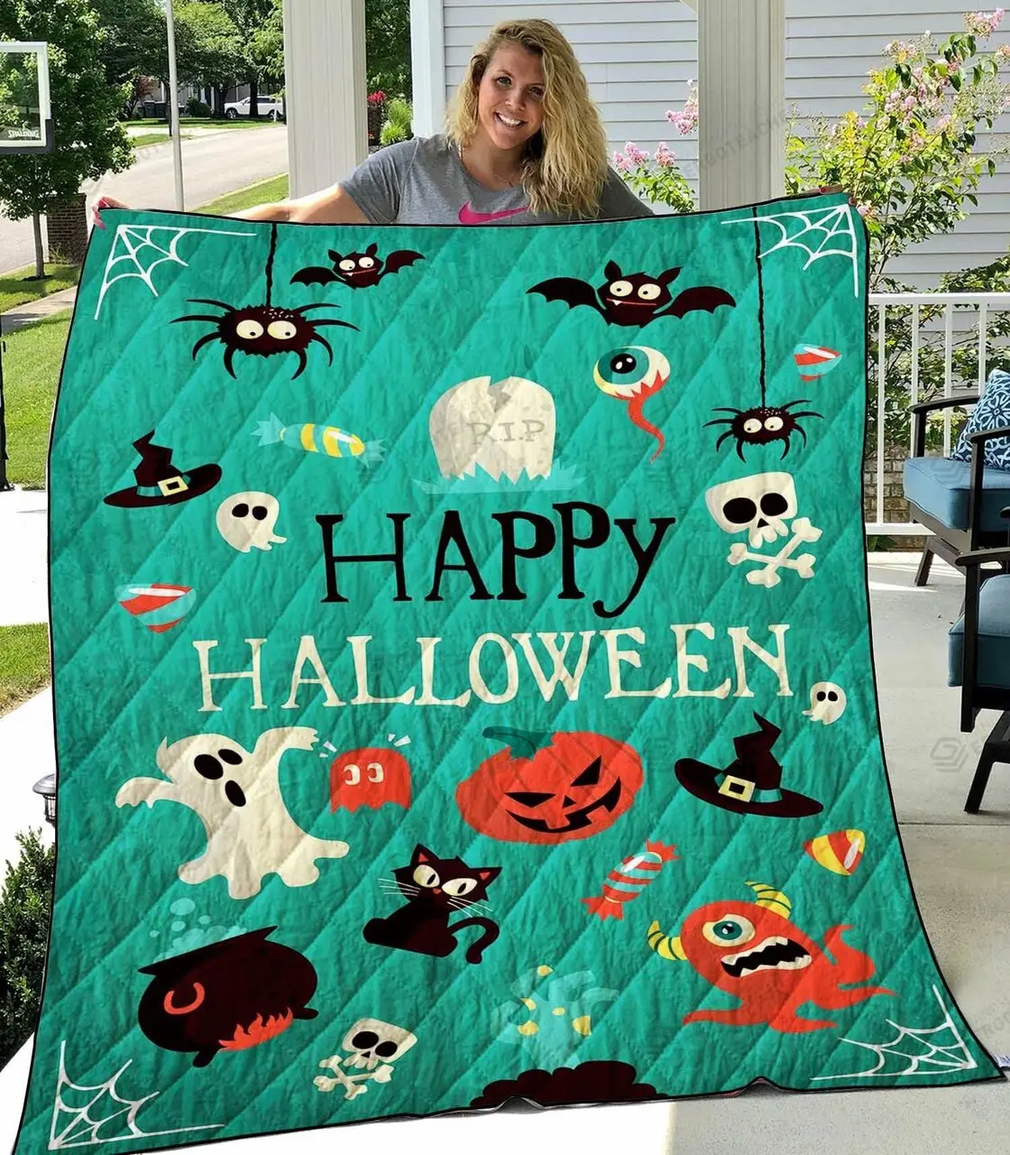 Happy Halloween Characters Quilt Blanket Great Customized Gifts For Birthday Halloween Perfect Gifts For Halloween Lover and Home Decor
