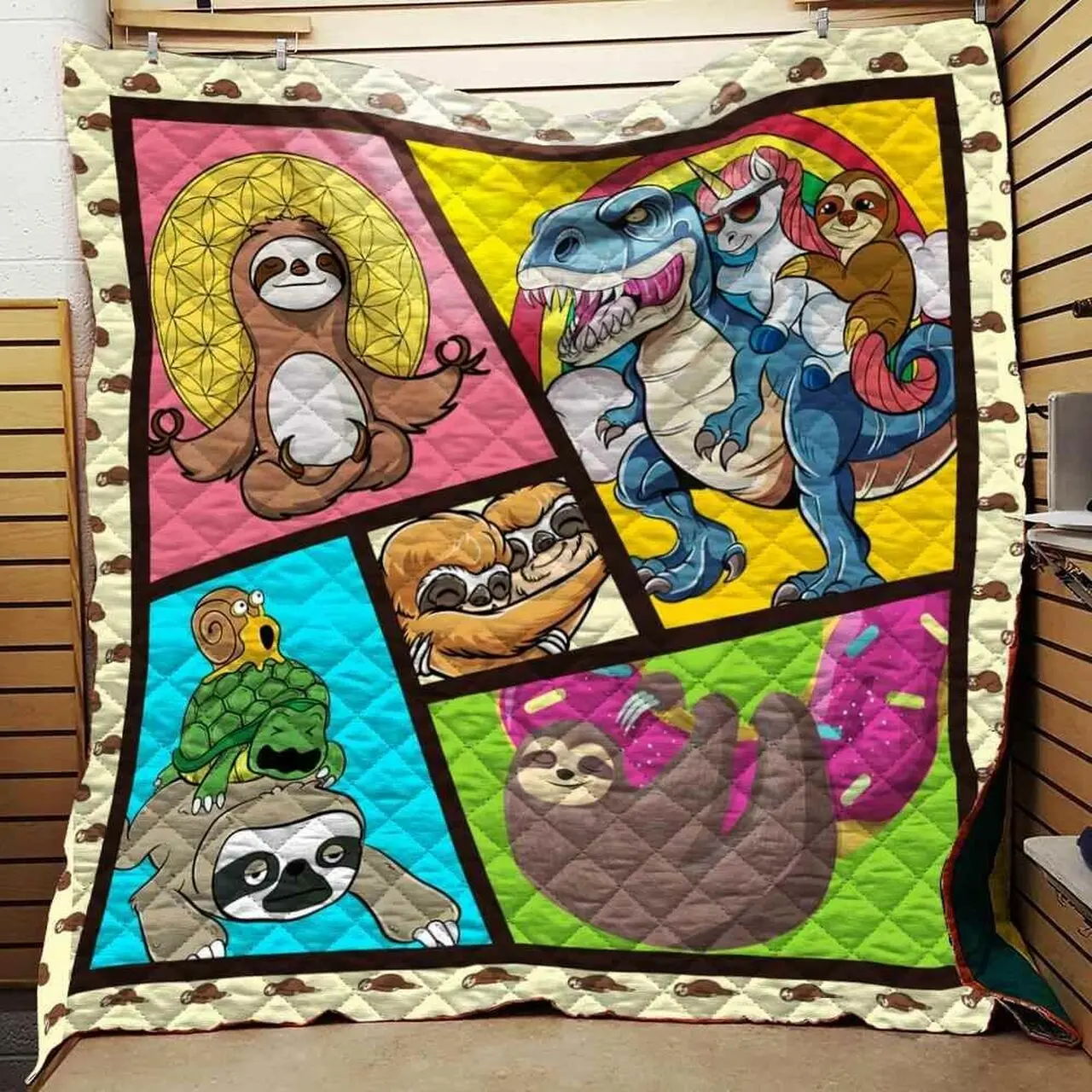 Happy Sloth Blanket Th1707 Quilt and Home Decor