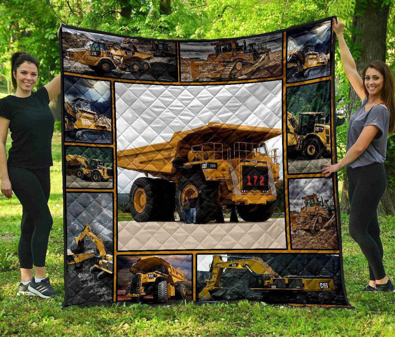 Heavy Equipment Quilt 02207 Quilt and Home Decor
