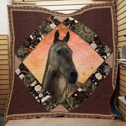 Horse Cla1610170Q Quilt Blanket and Home Decor