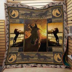 Horse Cla1610179Q Quilt Blanket and Home Decor