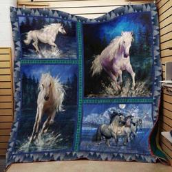 Horse Cla1610189Q Quilt Blanket and Home Decor