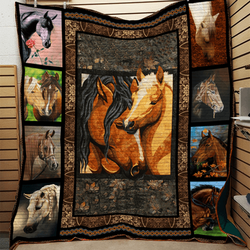 Horse G Quilt Yw and Home Decor