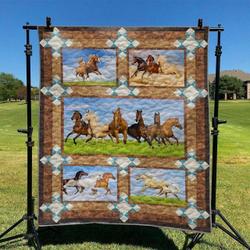 Horse Hur Quilt de and Home Decor