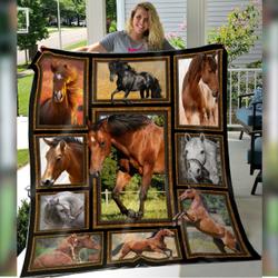 Horse Quilt Blanket  Awesome Anniversary Gift Premium Quilt Blanket and Home Decor