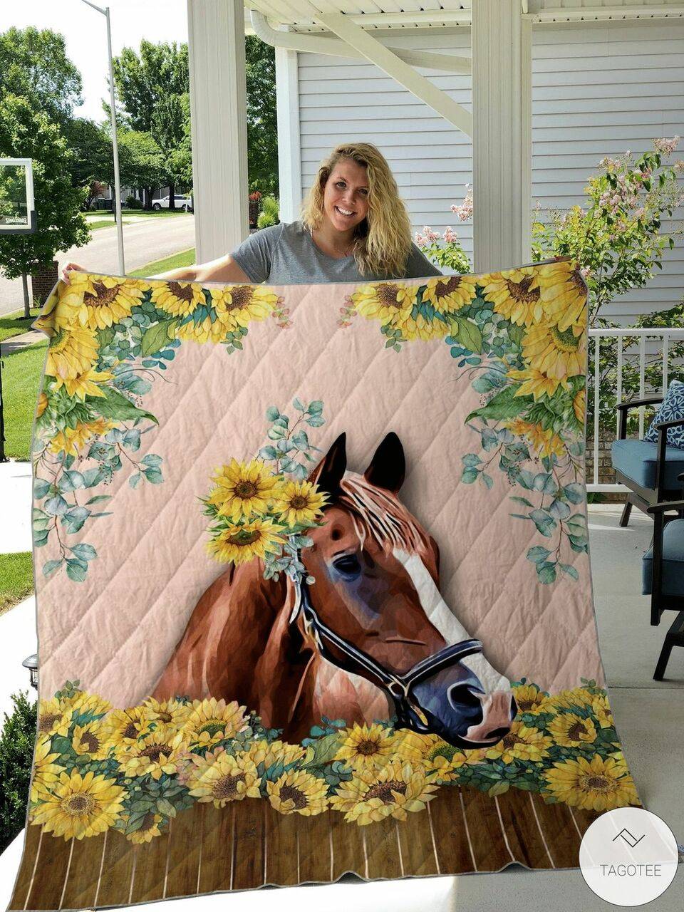 Horse Sunflower Quilt and Home Decor