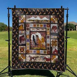 Horse Td2709483 Quilt Blanket and Home Decor