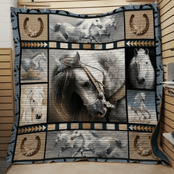 Horse Vcb Quilt Derqvh and Home Decor