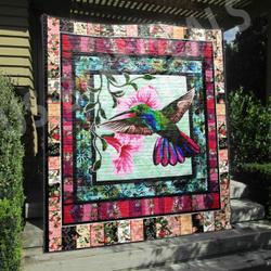 Humming Bird Such A Beautiful Bird Awesome Ah Quilt Derqrg and Home Decor