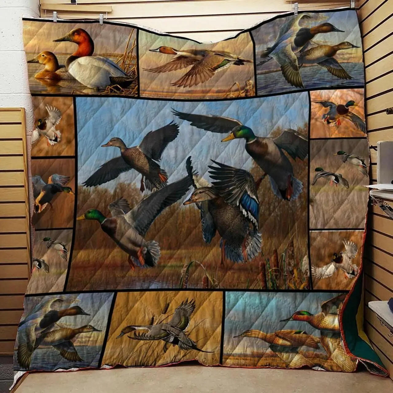 Hunting Duck Ah Quilt Derqck and Home Decor