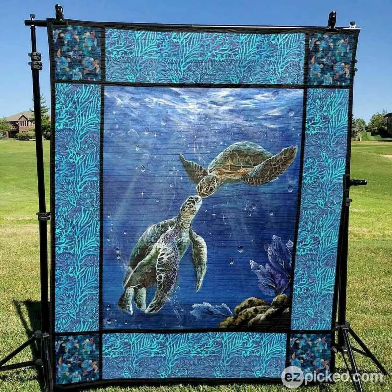 I Meet My Soulmate Deep Down Blue Ocean Hur Quilt Bevrhg and Home Decor