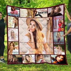 Jessie James Decker Quilt Blanket and Home Decor