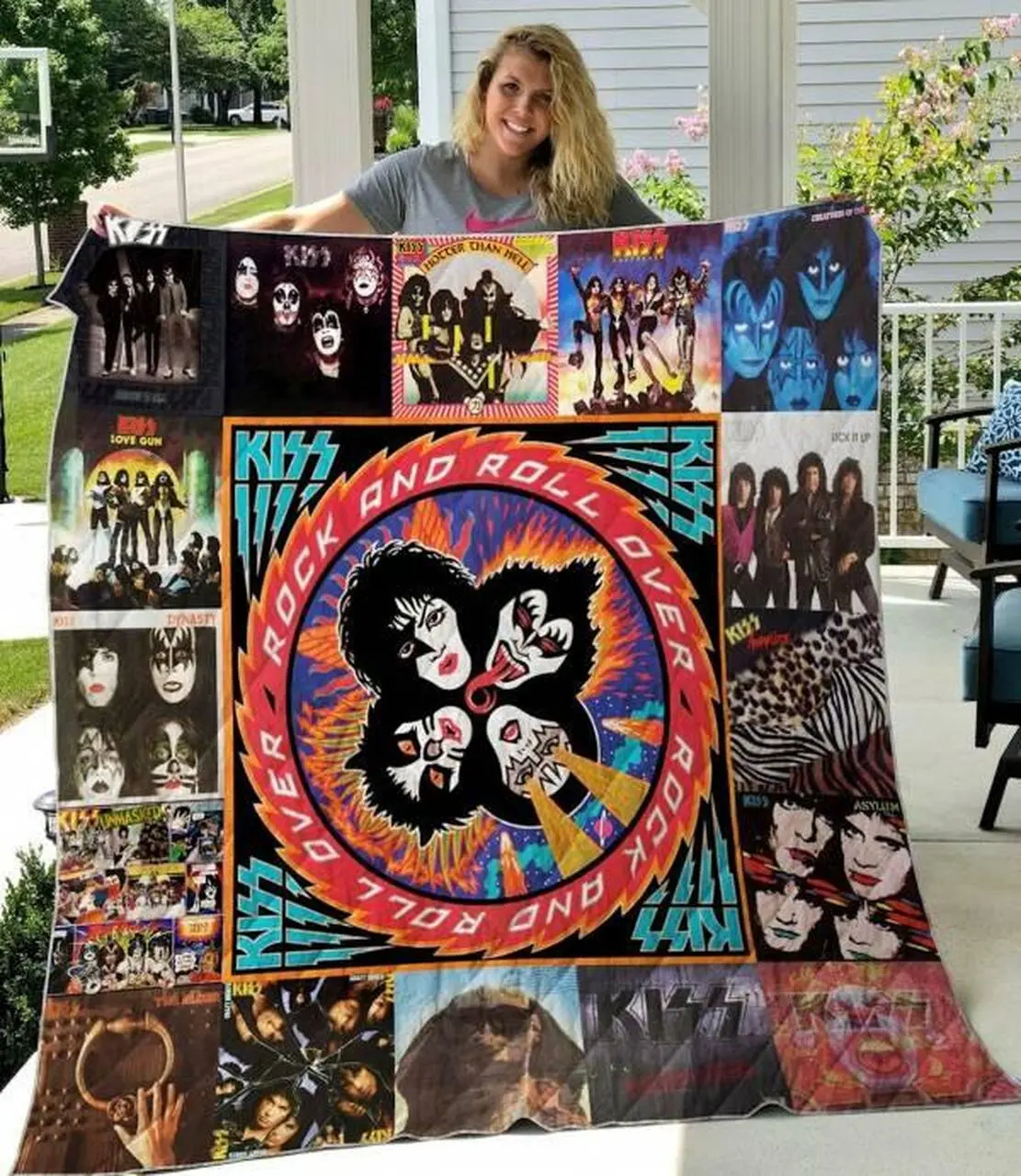 Kiss Quilt Blanket M100606 Quilt and Home Decor
