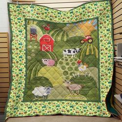 Knight Templar Quilt Gdm and Home Decor