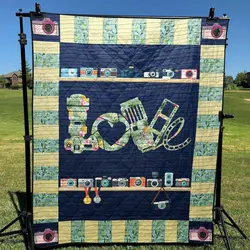 Love Photograph Hur Quilt dp and Home Decor