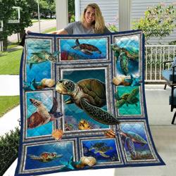 Love Sea Turtle Like Quilt Blanket and Home Decor
