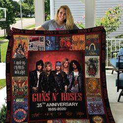 M Guns N Roses Quilt Blanket Ver 2 and Home Decor