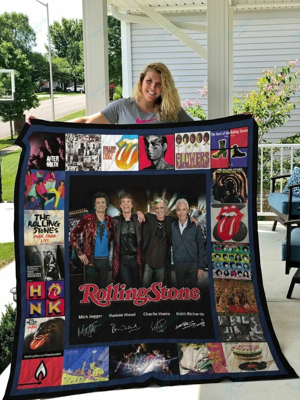 M Rolling Stone Quilt Blanket Ver 1 and Home Decor