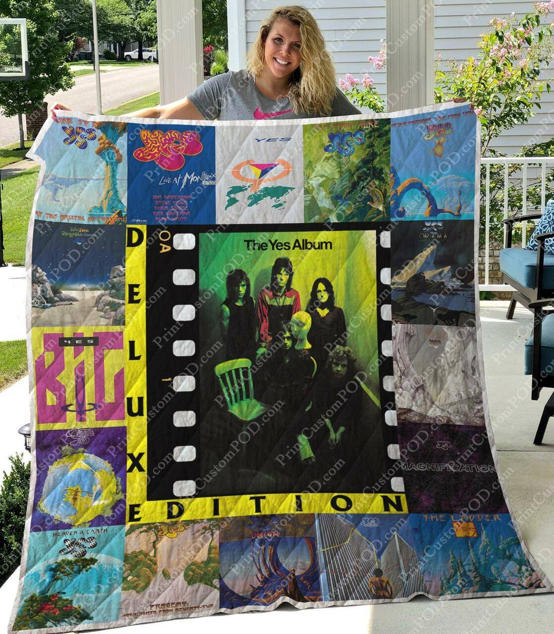 M300755 Yes Quilt Blanket Quilt and Home Decor