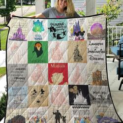 M310718 Disney Quilt Blanket  Quilt and Home Decor