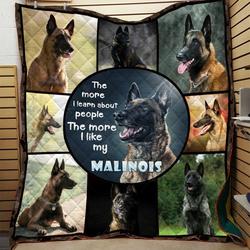 Malinois G Quilt Pm and Home Decor