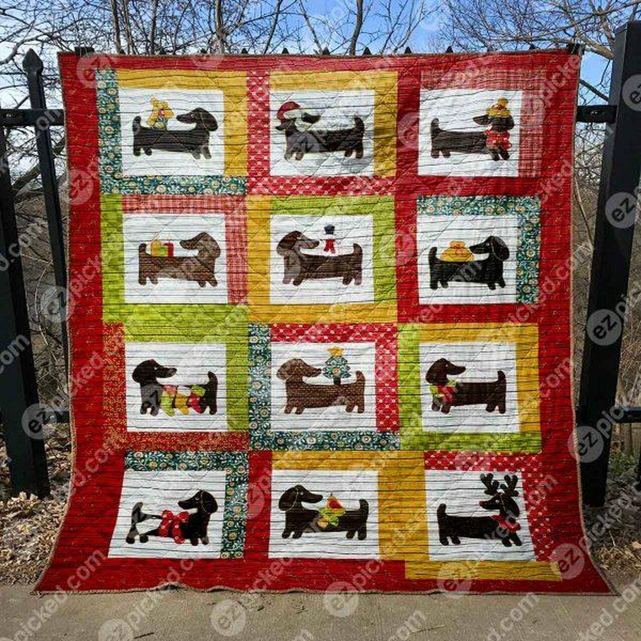 Merry Doxie Quilt Blanket Ypm0 Quilt and Home Decor
