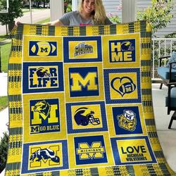 Michigan Wolverines 1 Blanket Th1607 Quilt and Home Decor