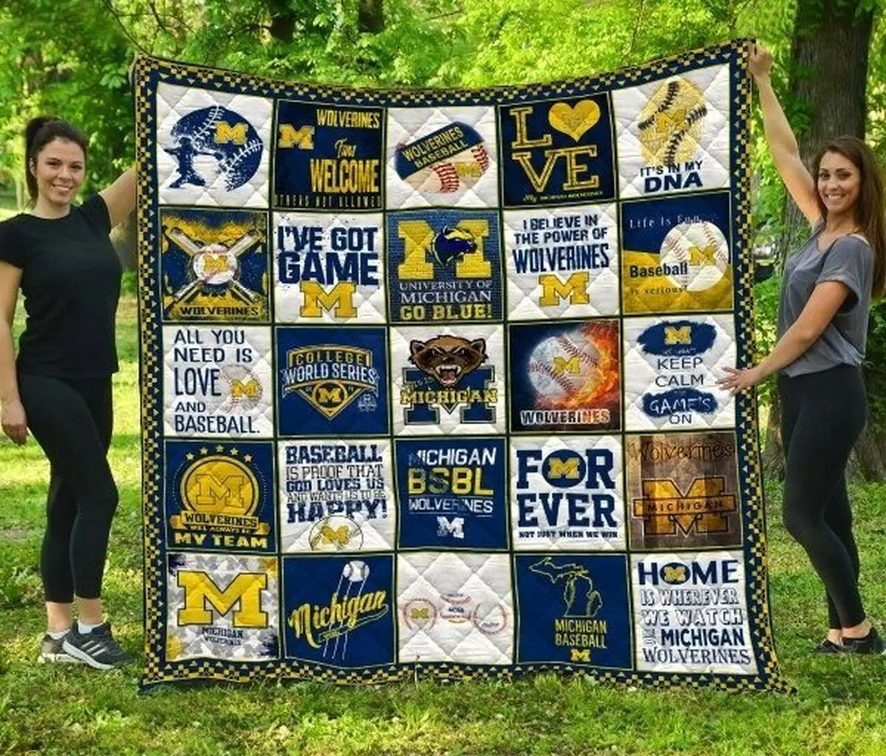 Michigan Wolverines Quilt Blanket Fan and Home Decor