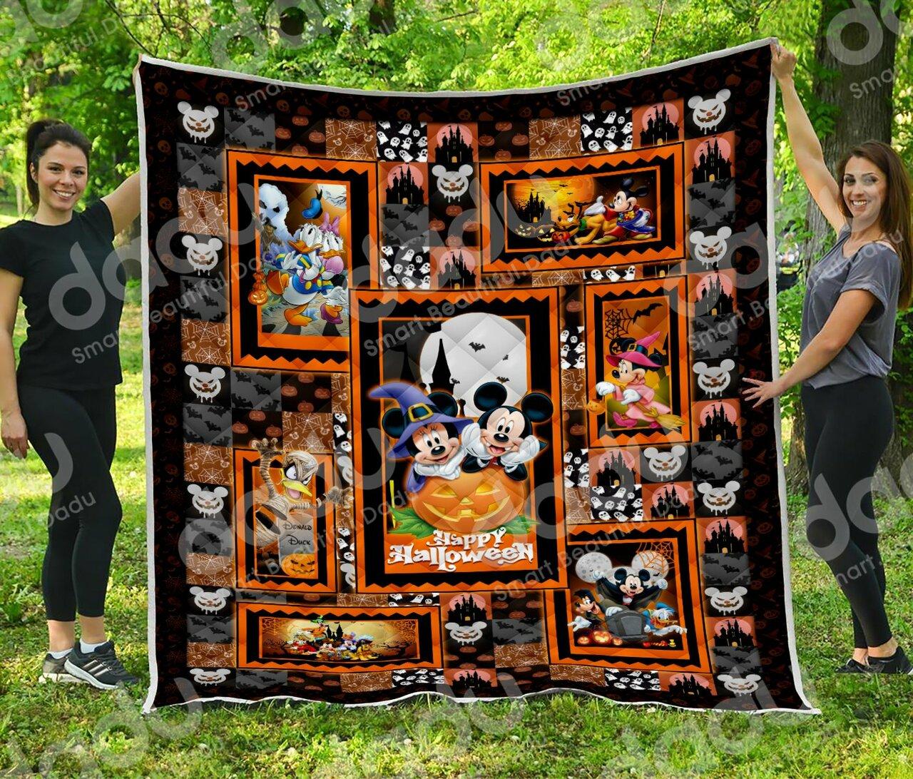 Mickey Halloween Premium Quilt Quilt and Home Decor