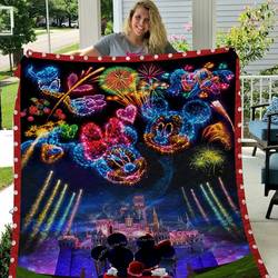 Mickey Minnie Sweet Night Quilt  Quilt and Home Decor