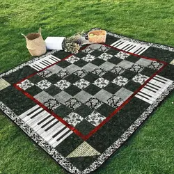 Music Bi200702B Tbg Quilt Blanket and Home Decor