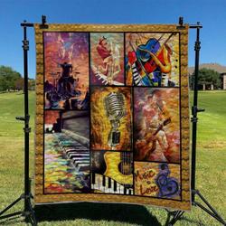 Music Hur Quilt Cysitb and Home Decor