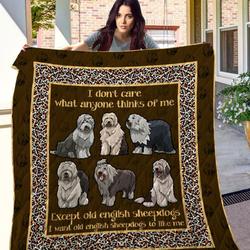 Old English Sheepdog 09 Ndq0453 Quilt  Quilt and Home Decor