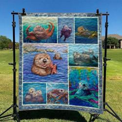 Otter Hur Quilt pg and Home Decor
