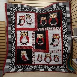 Owl Quilt Tdhou and Home Decor