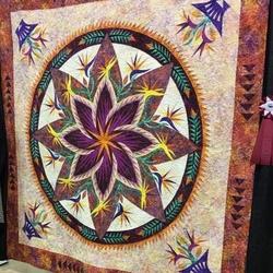 Paradise In Blooms Hur Quilt gs and Home Decor