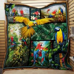 Parrot Cl2100399Mdq Quilt Blanket and Home Decor